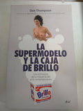 La Super Modelo Y La Caja De Brillo