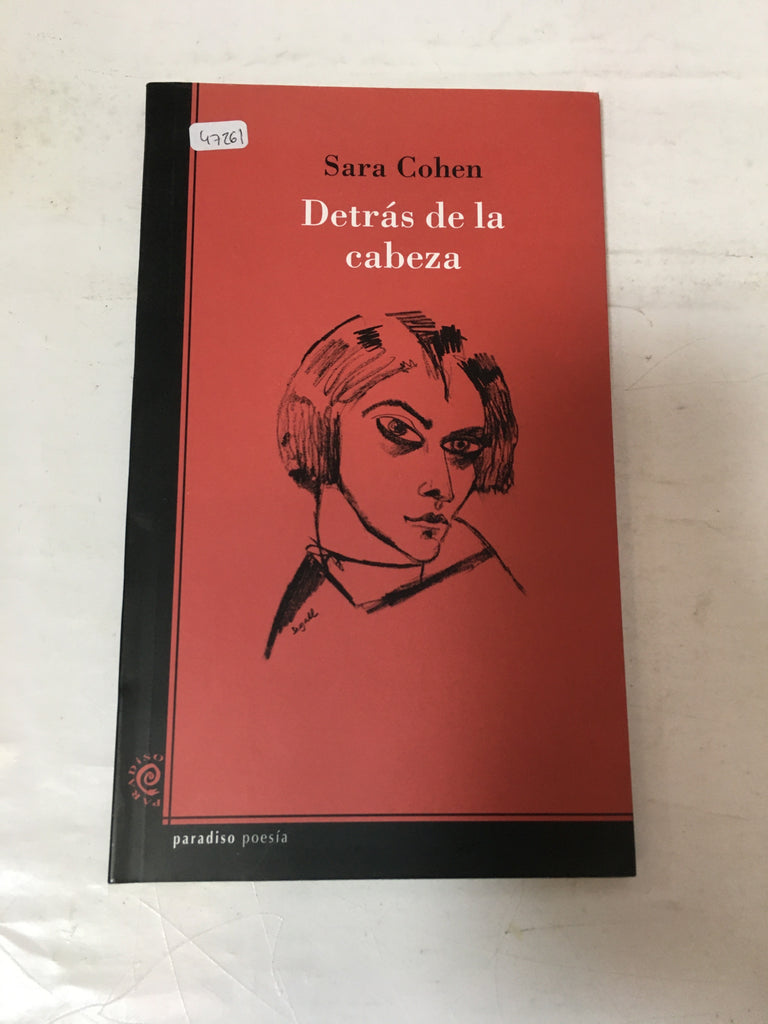 detras de la cabeza